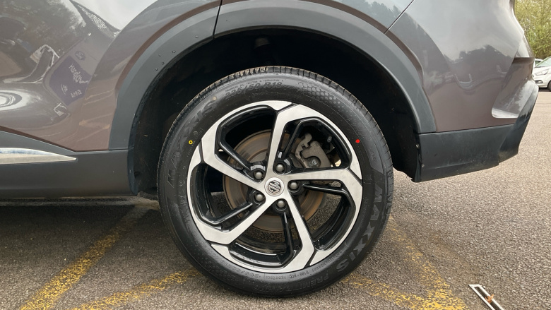 MG HS 1.5 T-GDI Trophy 5dr Petrol Hatchback